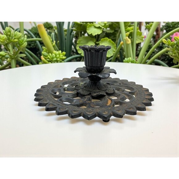 vintage cast iron handcrafted spoke/gear candle stick holder - Picture 3 of 11